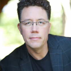 Headshot of conductor Steven Osgood with Arizona Opera