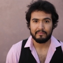Headshot of opera baritone singer Mauricio Perusquia with Arizona Opera