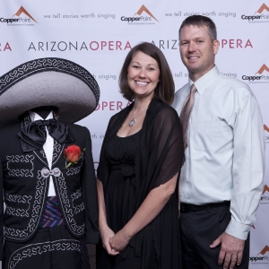 Arizona Opera Phoenix Cruzar la Cara de la Luna Lobby Photos